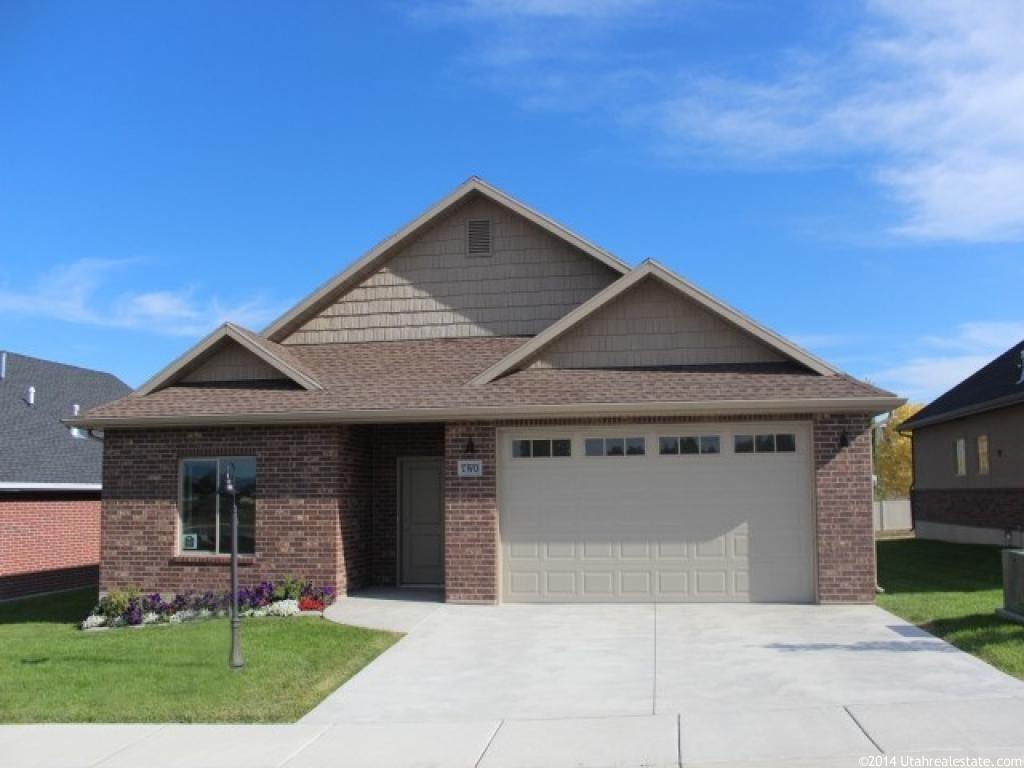 200 E Memory Ln #LNP2, Hyde Park, UT 84318