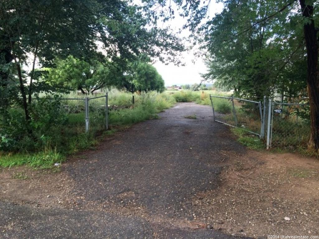 158 E 800 S, Roosevelt, UT 84066