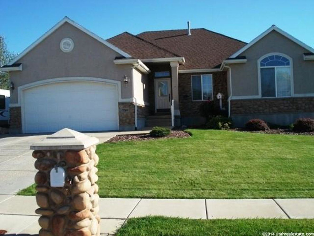 3769 W 6050 S, Roy, UT 84067