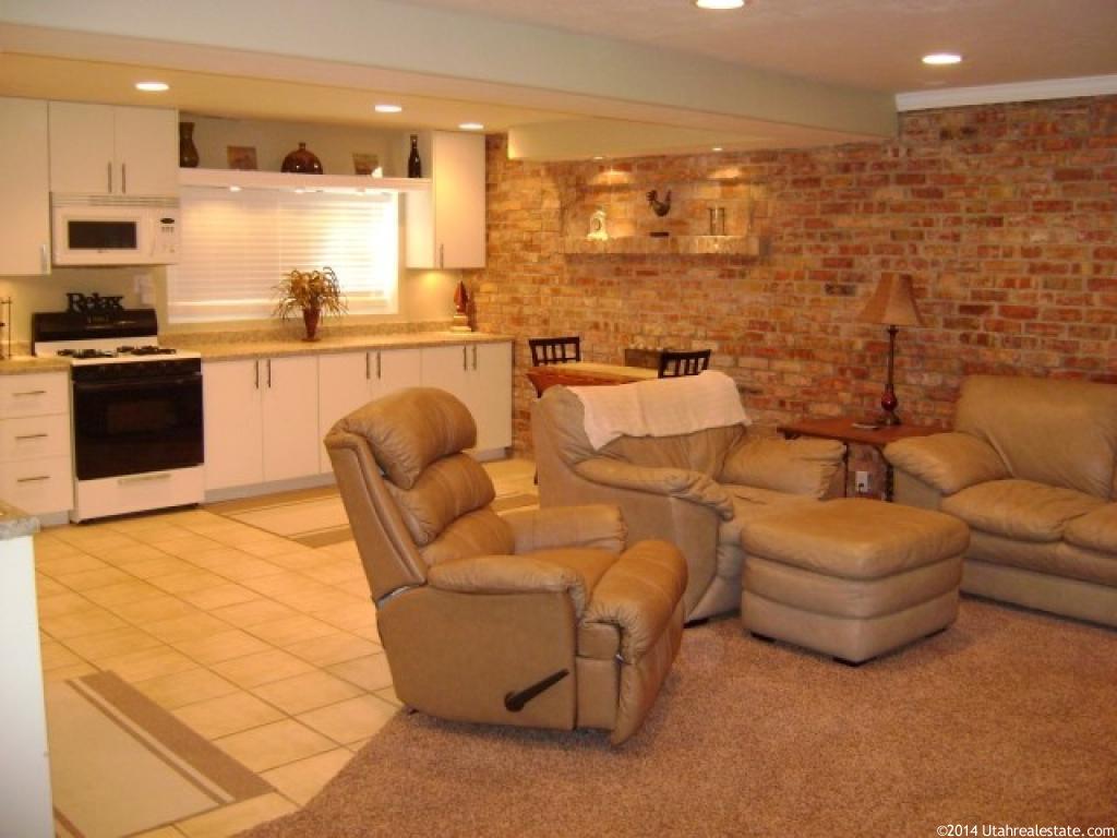 6431 S 725 E, Murray, UT 84107