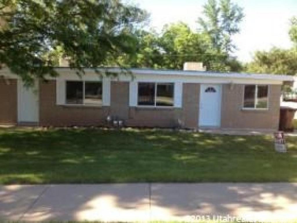 2668 W 5750 S, Roy, UT 84067