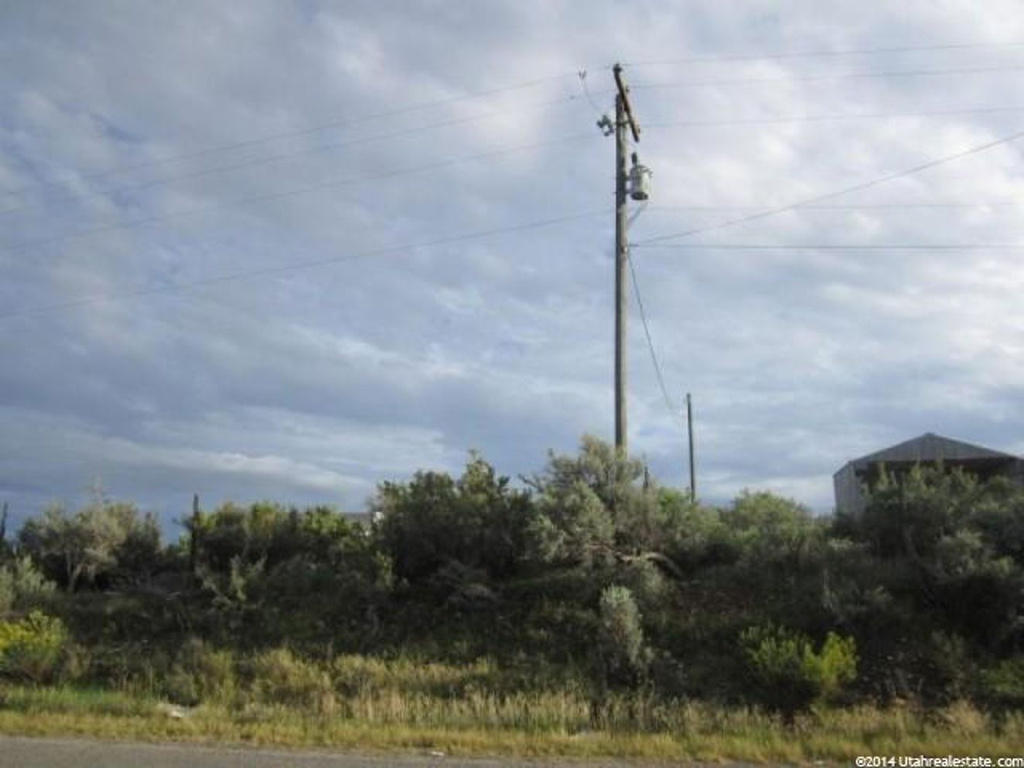 2950 E 3500 S, Vernal, UT 84078
