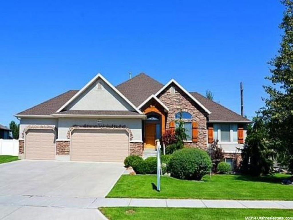 3572 W 5225 S, Roy, UT 84067