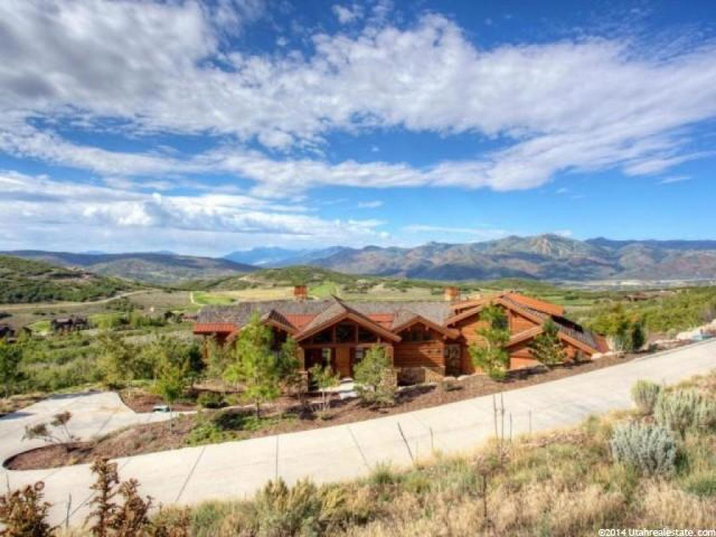 2910 E Ridgeway Dr, Heber City, UT 84032