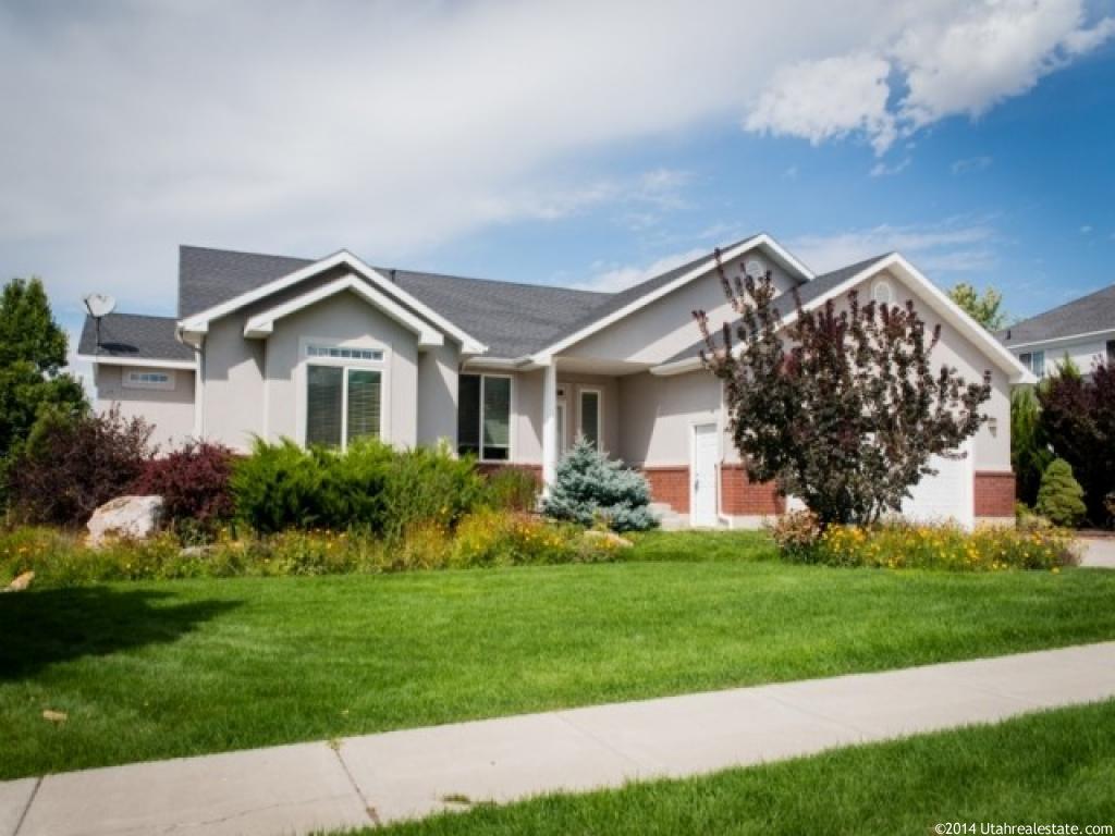 929 Summit Dr, Smithfield, UT 84335