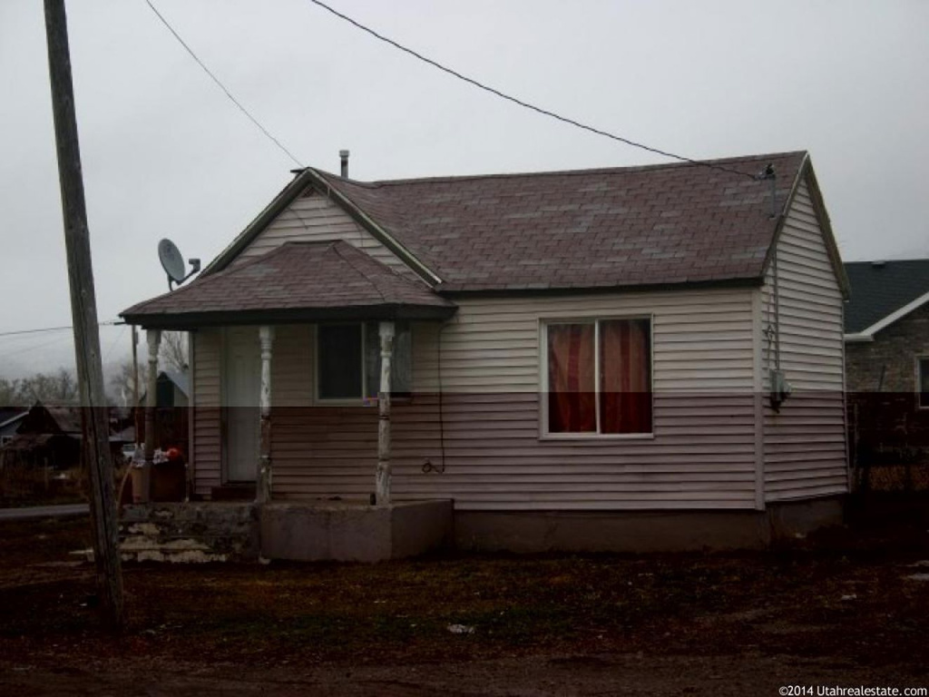96 N 100 E, Levan, UT 84639