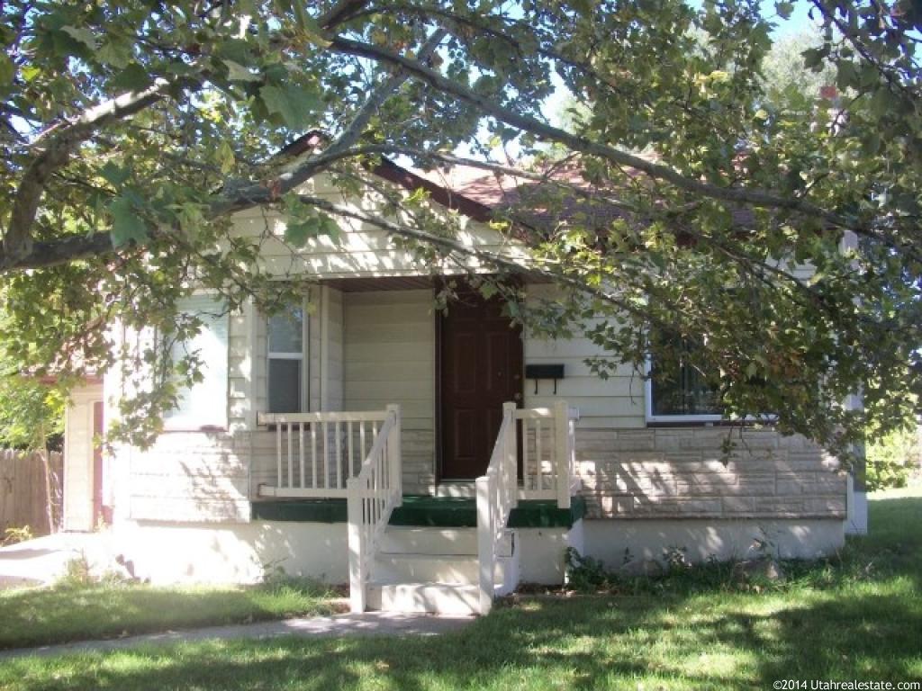 69 N Aircraft Ave E, Layton, UT 84041