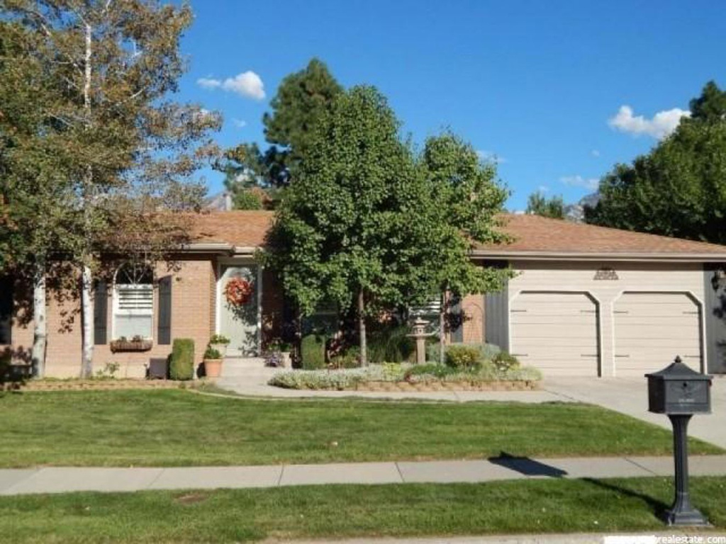 9237 S 1480 E, Sandy, UT 84093