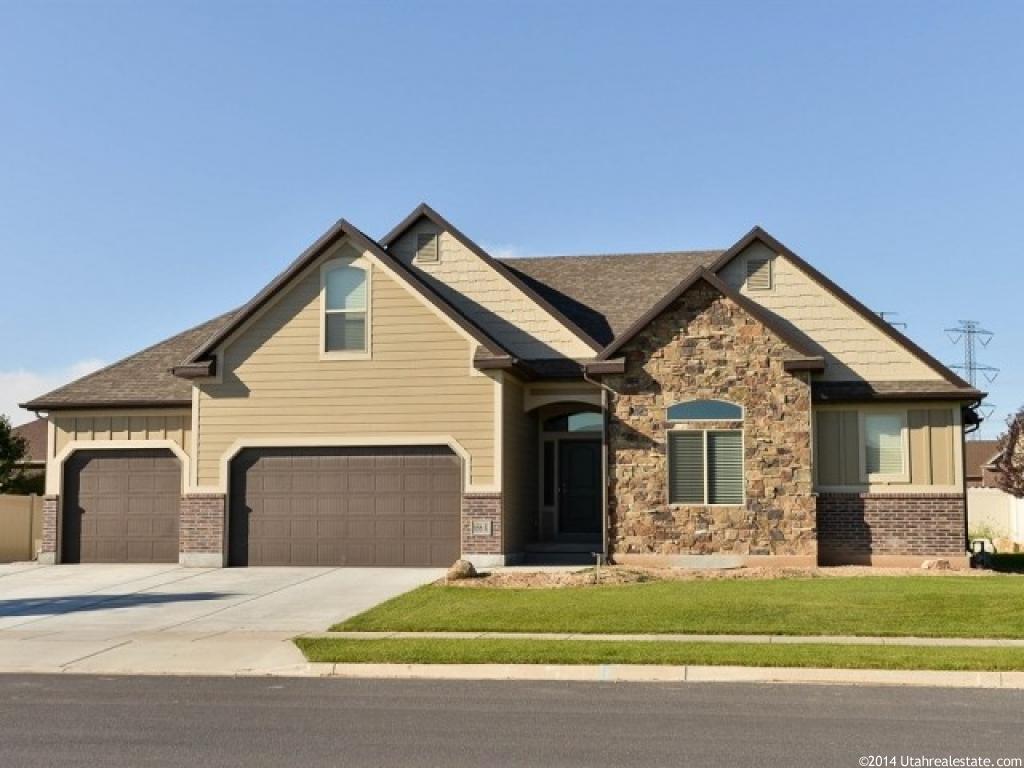 686 W 1900 S, Syracuse, UT 84075