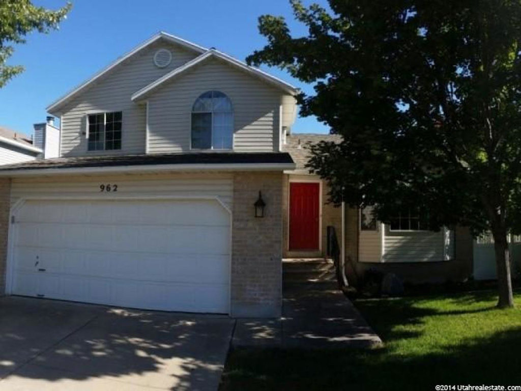 962 E 325 S, Layton, UT 84041