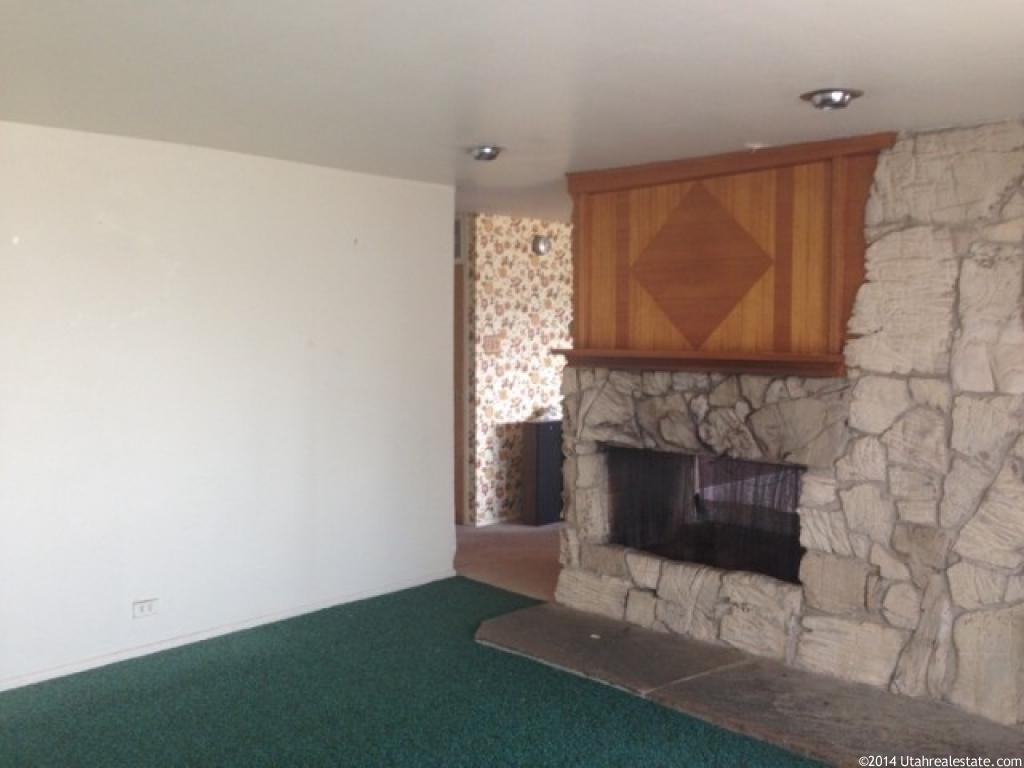 125 E 500 S, Hyrum, UT 84319