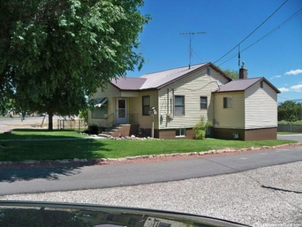 372 N Main, Aurora, UT 84620