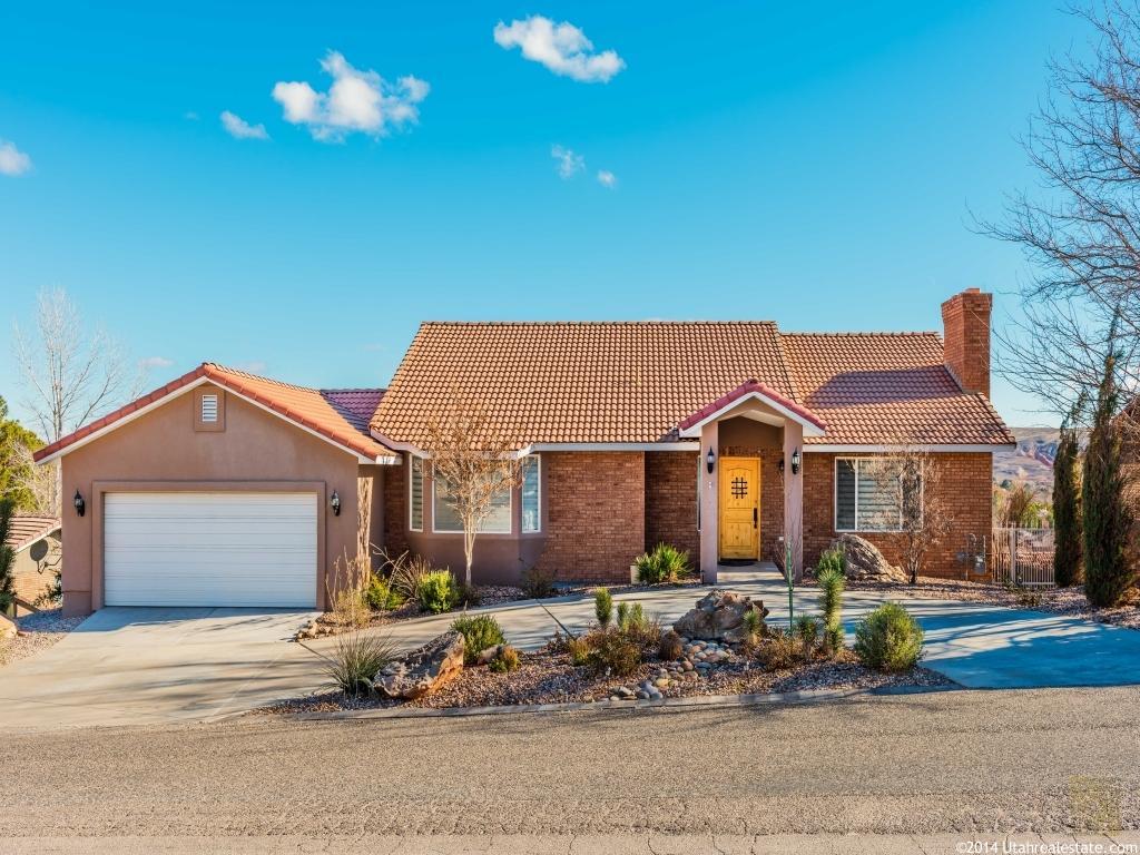 3451 Paiute Dr, Bloomington, UT 84790
