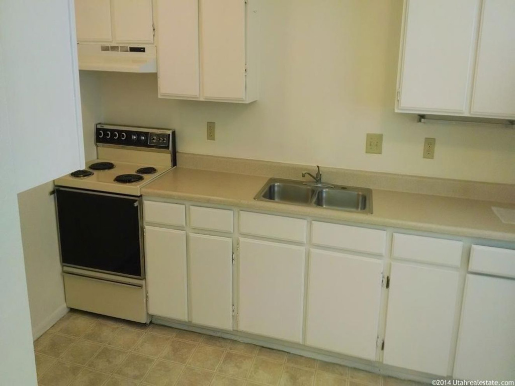 21, La Verkin, UT 84745