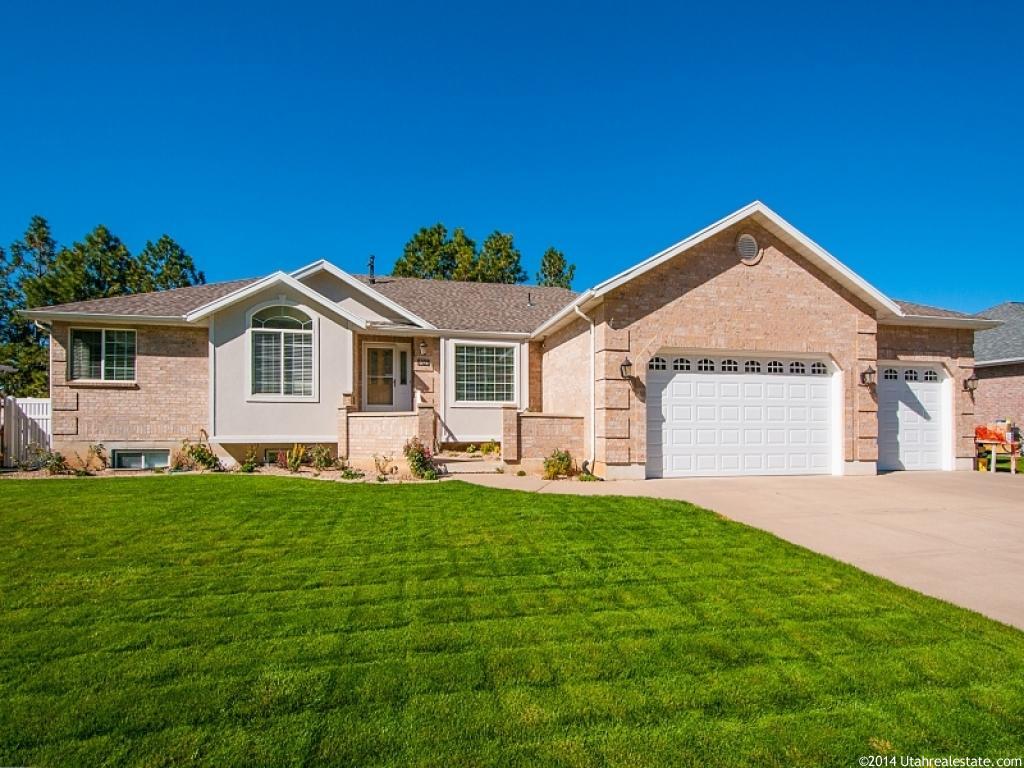 1323 N 2575 E, Layton, UT 84040
