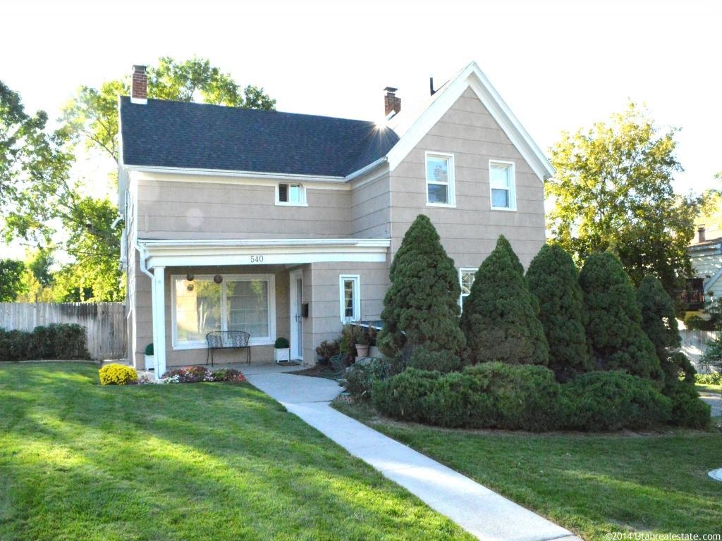 540 S Larsen Dr E, Bountiful, UT 84010