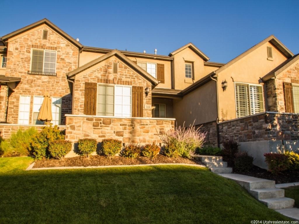144 N 360 W, Centerville, UT 84014