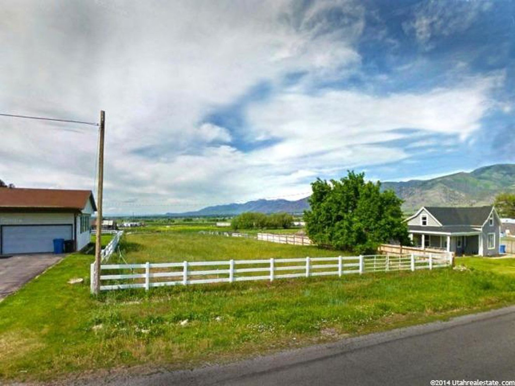 80 W 300 N, Hyrum, UT 84319