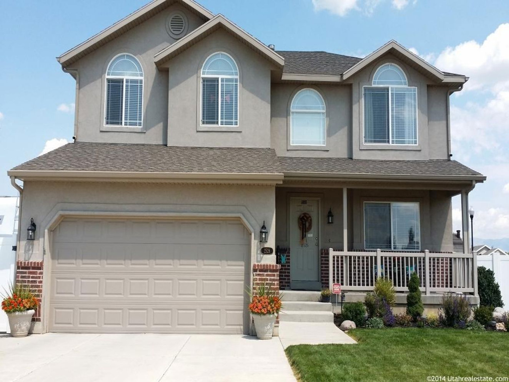 2526 W 2450 N, Clinton, UT 84015