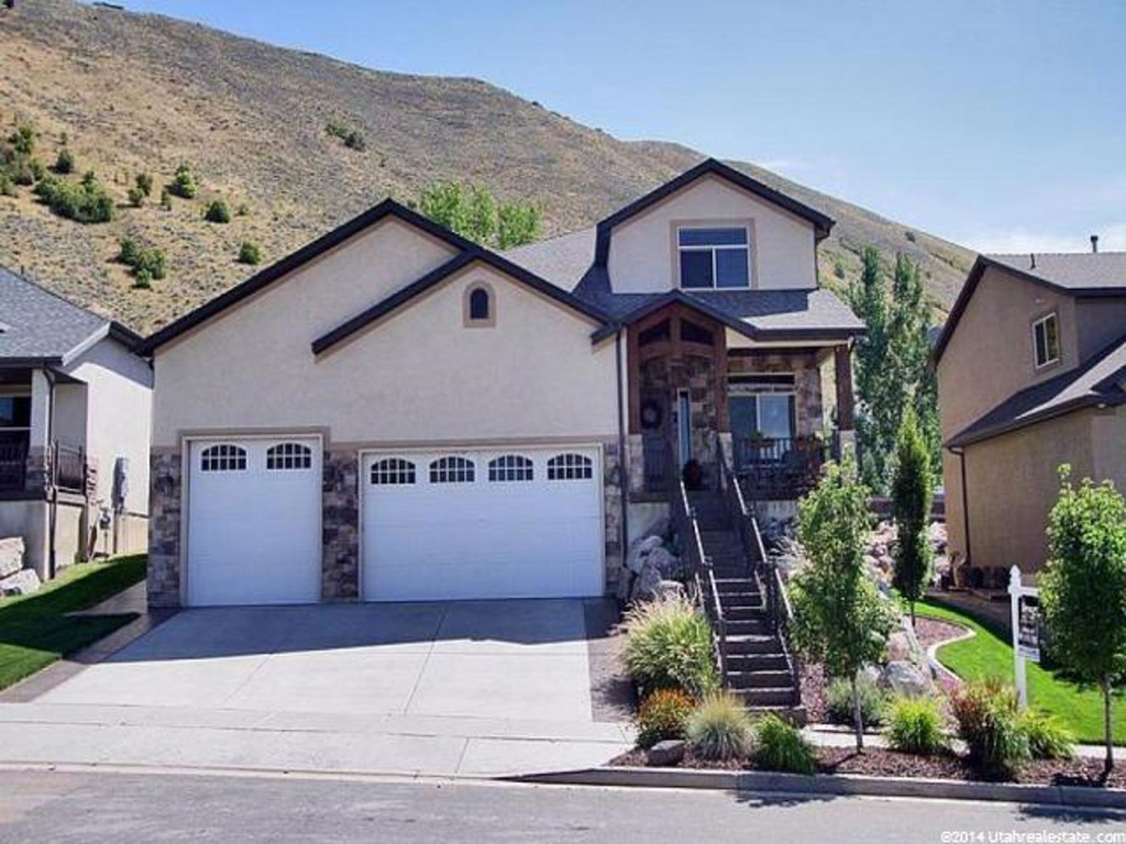 262 E Summer Leaf Dr, Draper, UT 84020