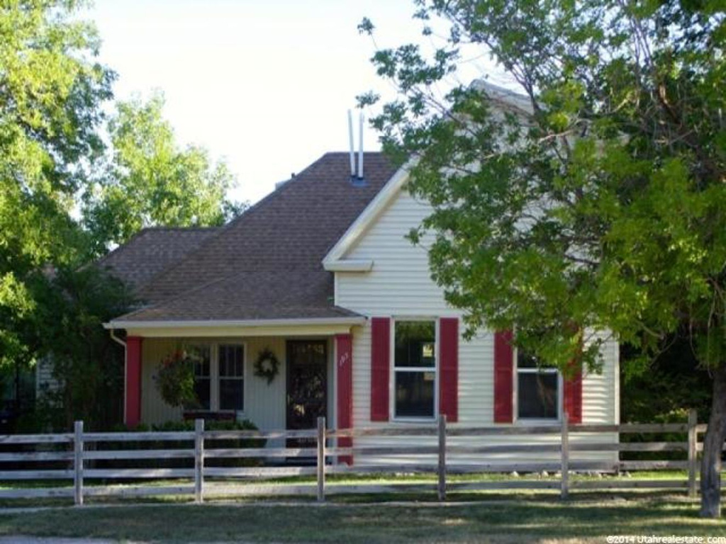 195 E 100 S, Manti, UT 84642