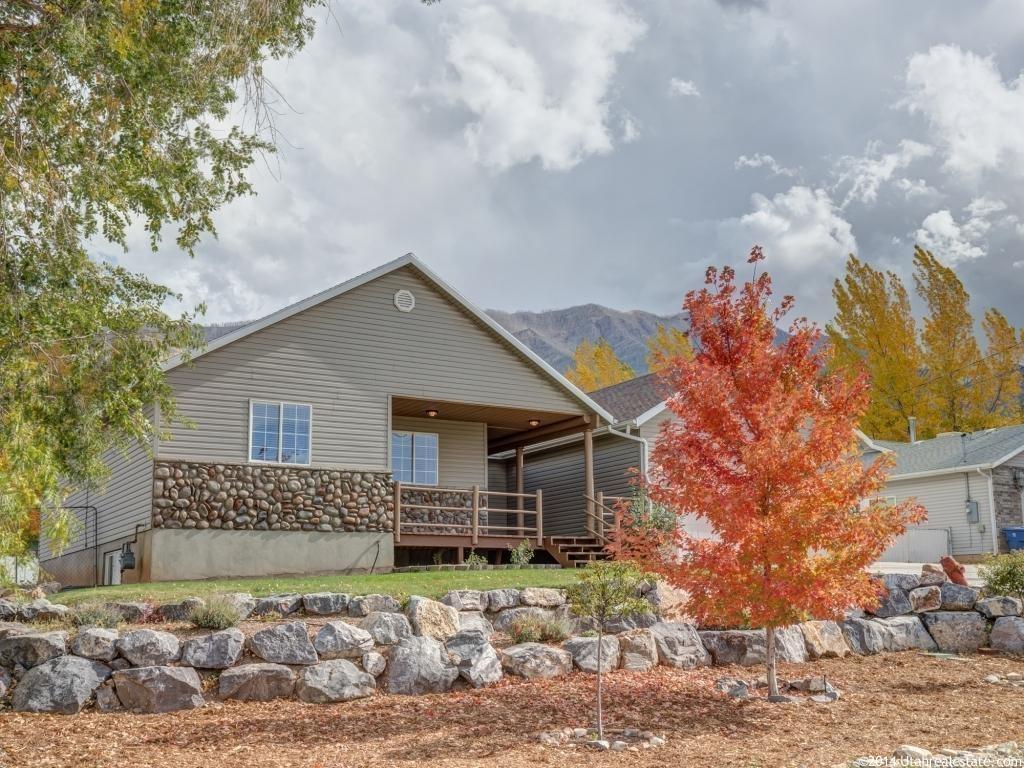 233 S 300 E, Santaquin, UT 84655
