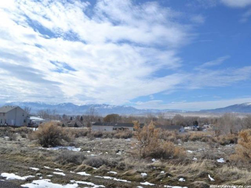 282 S 400 E #18, Monroe, UT 84754