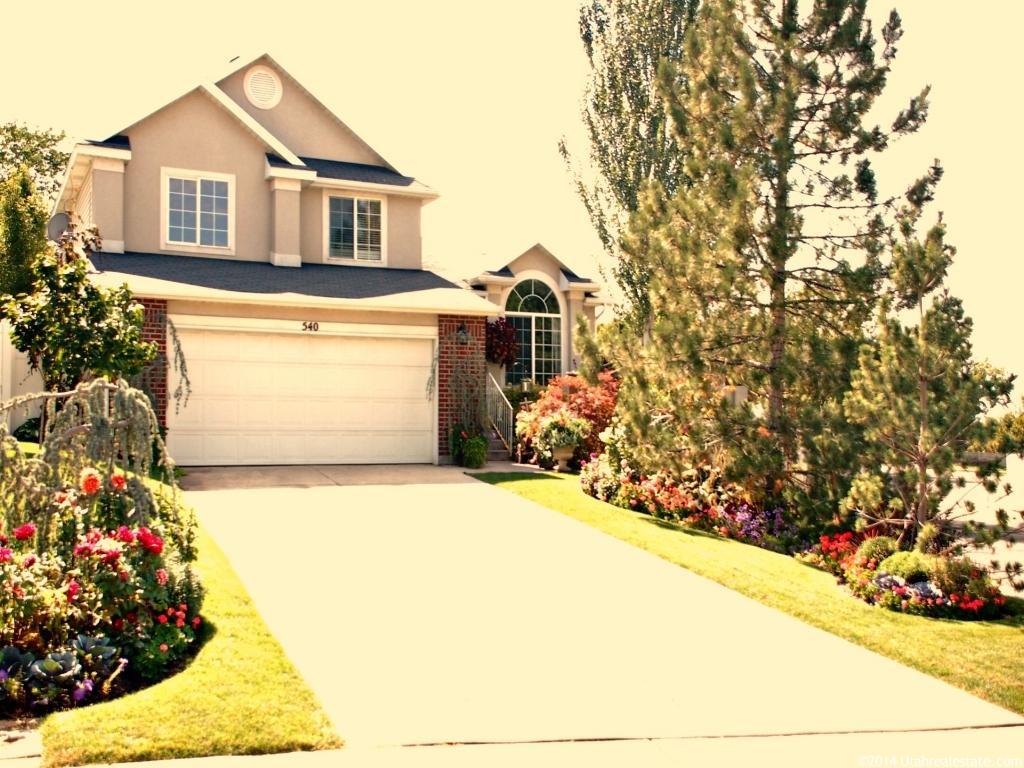 540 E Compass Cir, North Salt Lake, UT 84054