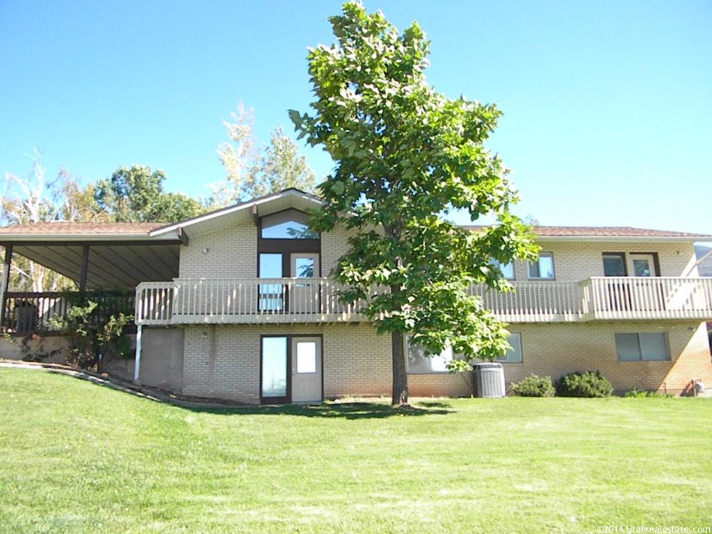 2475 E Oakhills N, Layton, UT 84040