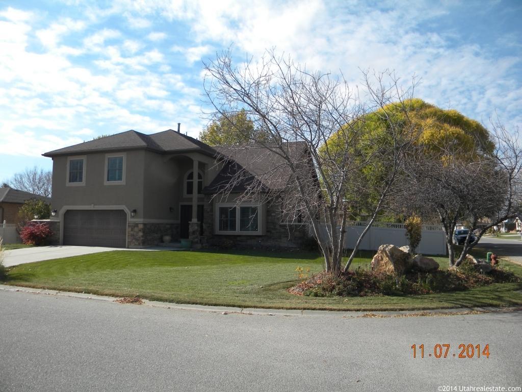211 Hazel Pl, Tremonton, UT 84337