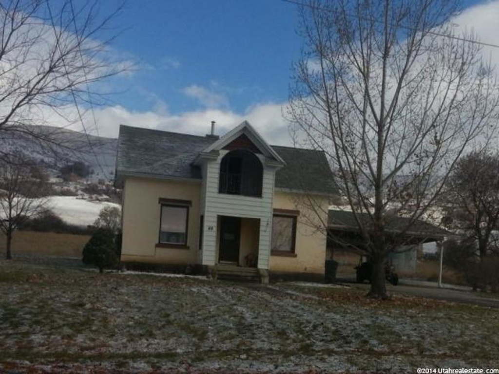49 S 300 E, Richmond, UT 84333