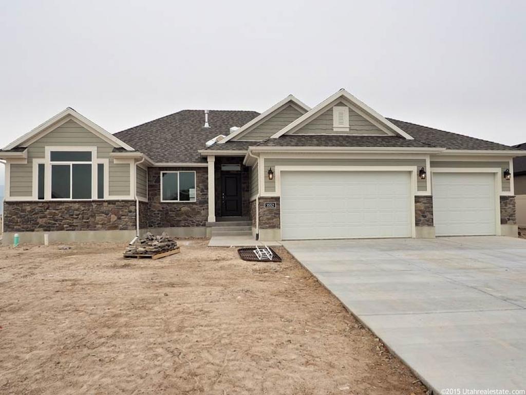 3552 W Cranefield Rd, Clinton, UT 84015