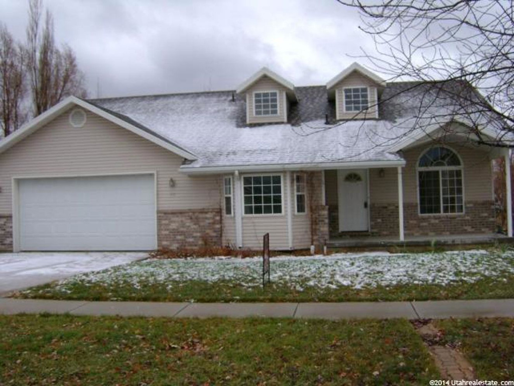 80 Thomas Ct, Logan, UT 84321
