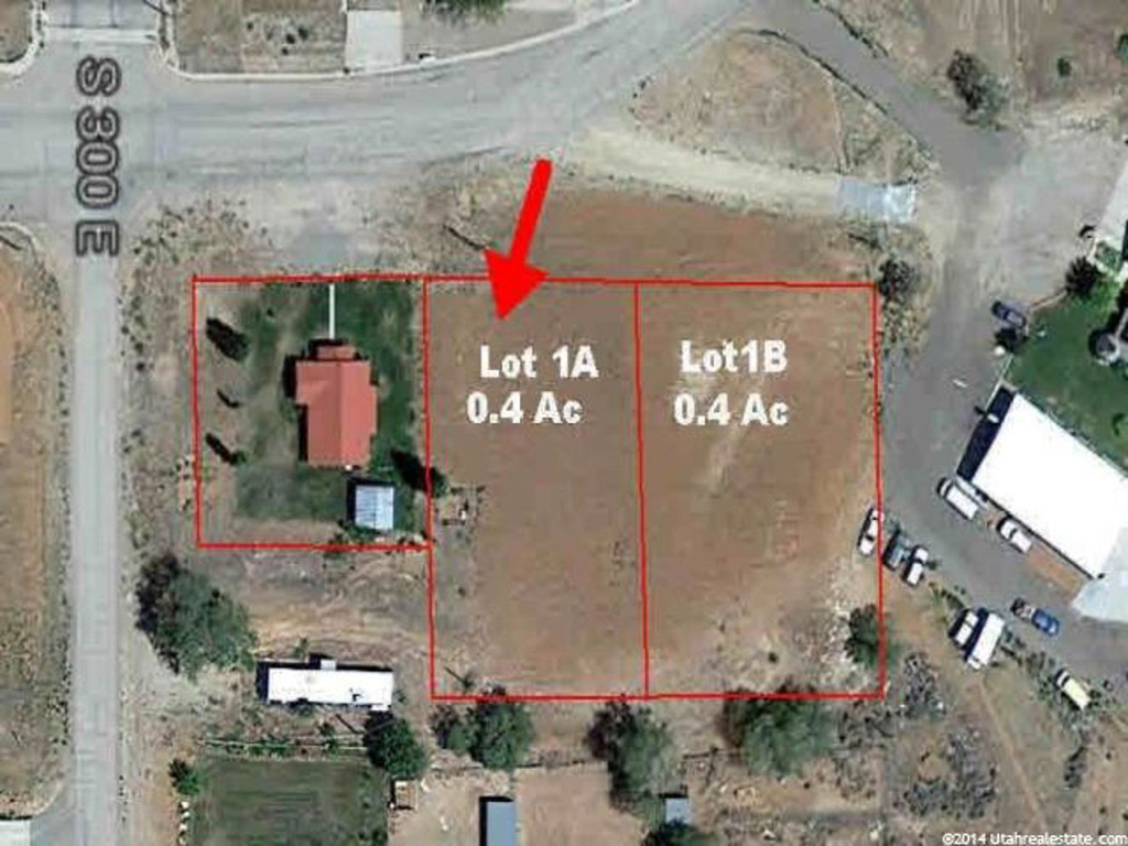 320 E 300 S, Blanding, UT 84511