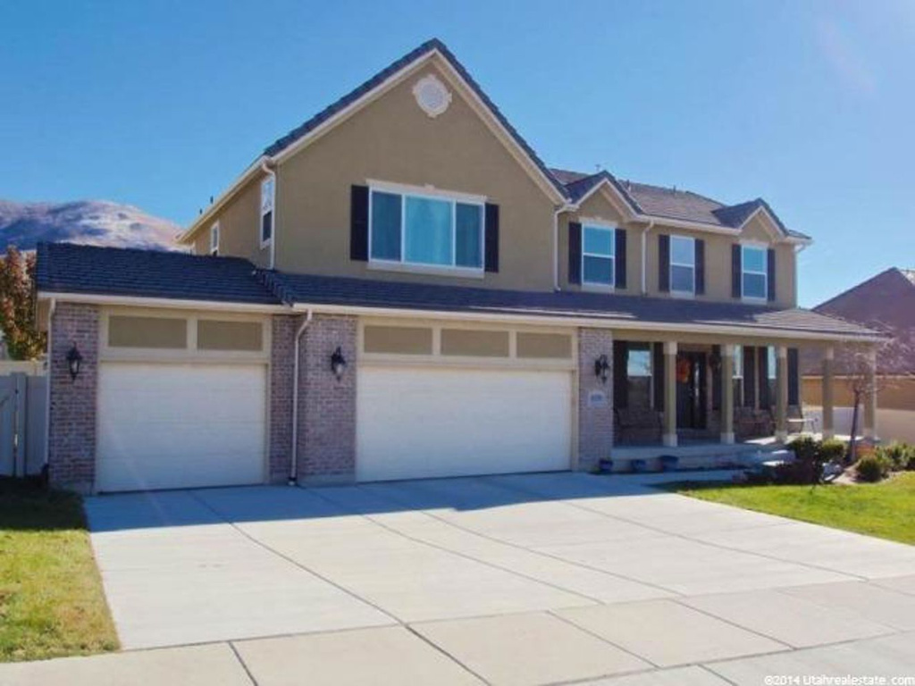 1059 S Caprice E, Fruit Heights, UT 84037