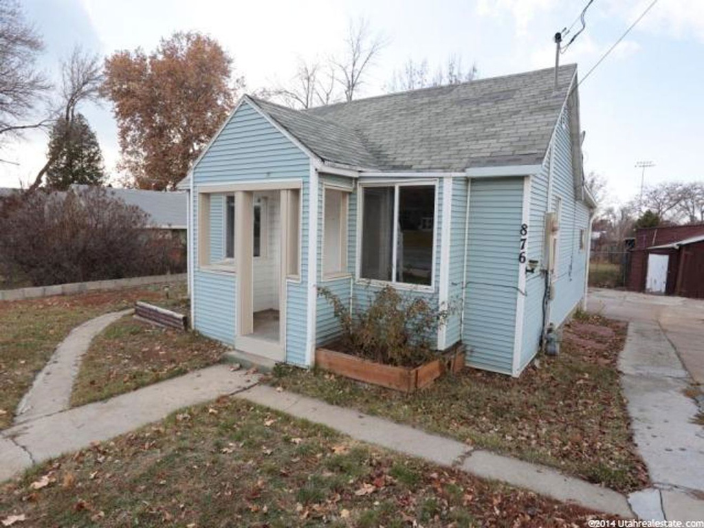 876 S 1000 E, Clearfield, UT 84015