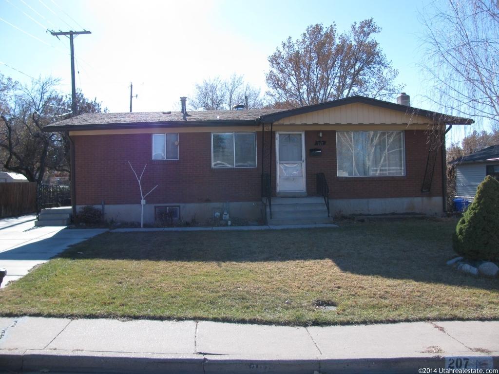 207 W 2525 N, Sunset, UT 84015