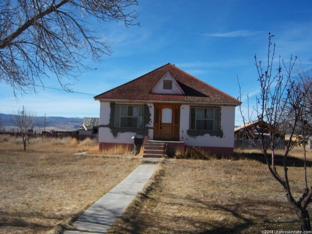 282 S 100 W, Lyman, UT 84749