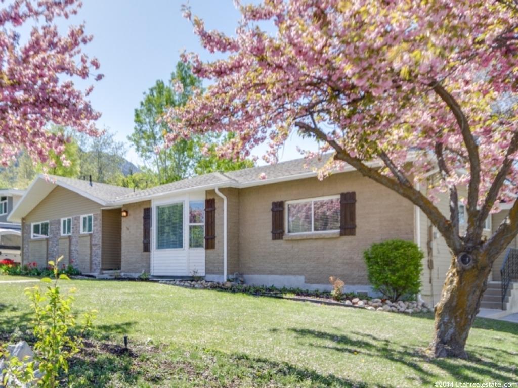 2596 E Wren Rd S, Holladay, UT 84117
