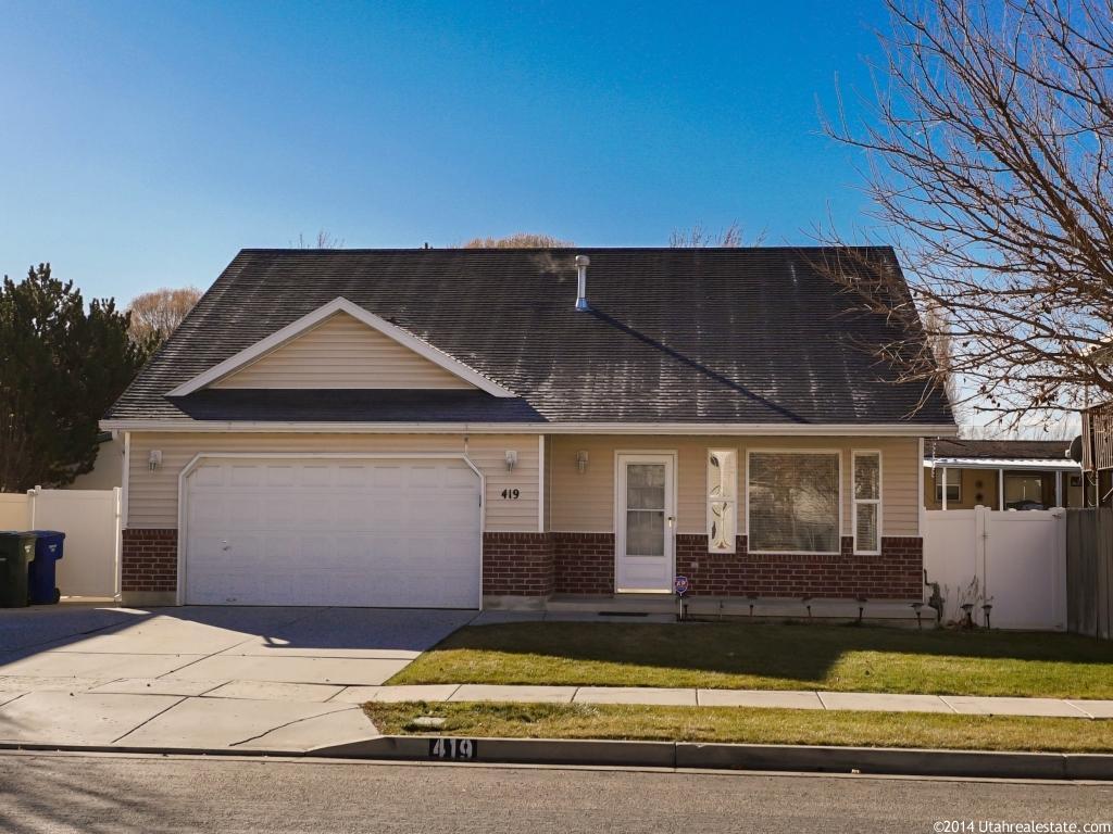 419 Meadowbrook Dr, Ogden, UT 84404