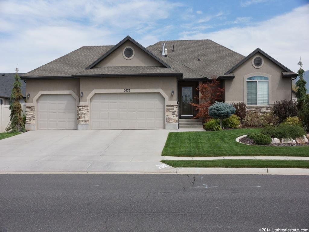 2025 Demetro Dr, Clearfield, UT 84015