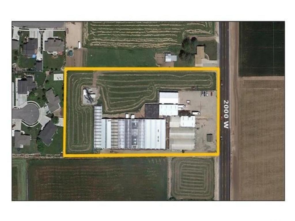 1071 N 2000 W, Clinton, UT 84015