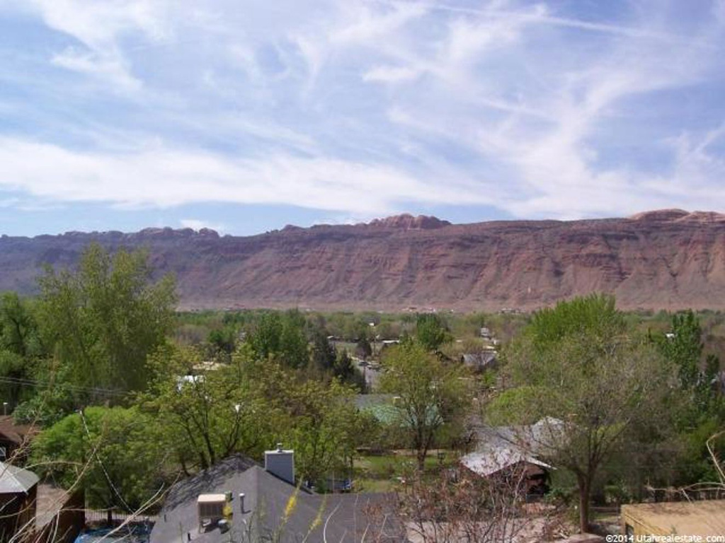242 N 300 E, Moab, UT 84532