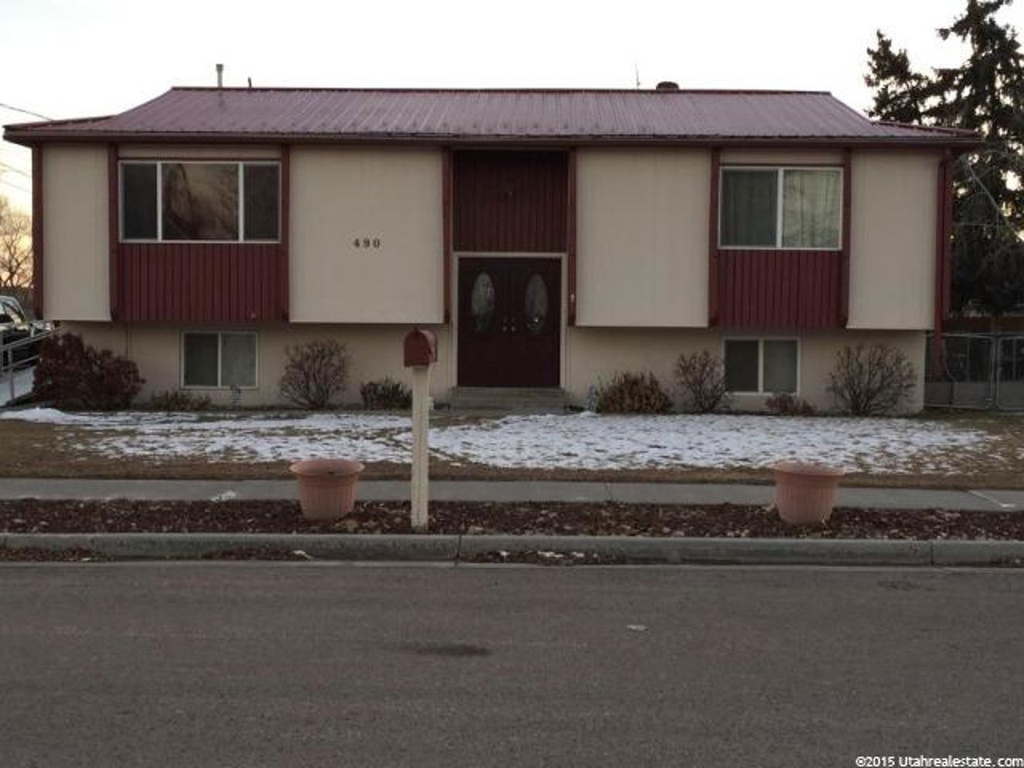 490 E 450 S, Vernal, UT 84078