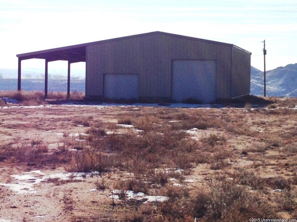 9105 E Clydsdale Rd S, Jensen, UT 84035