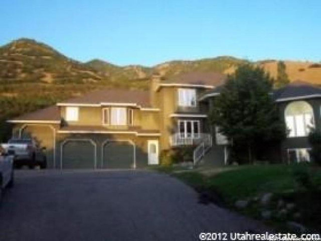 6464 Bybee Dr, Uintah, UT 84403