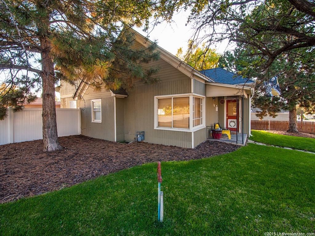 56 E 8880 S, Sandy