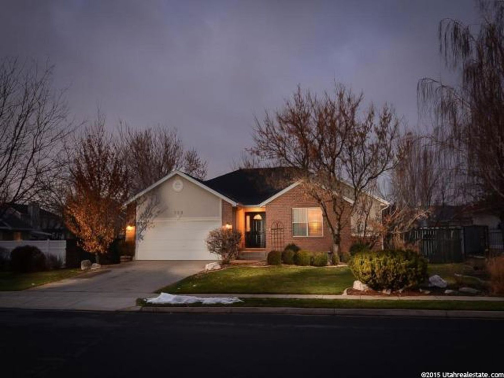 569 E 1200 S, Kaysville, UT 84037