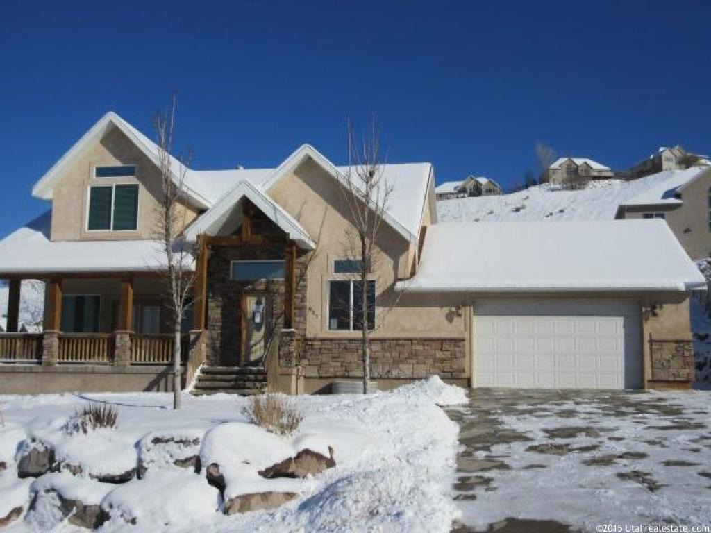 627 S Eaglepass E, North Salt Lake, UT 84054
