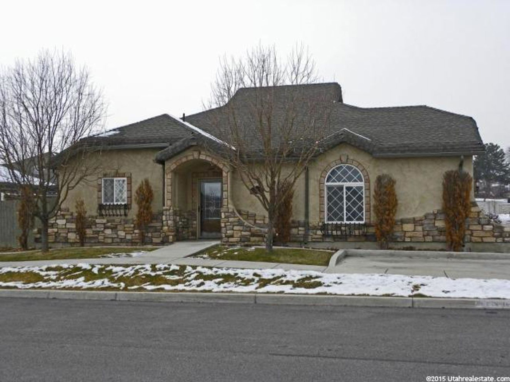 357 W Meadow Brook Ln, Providence, UT 84332